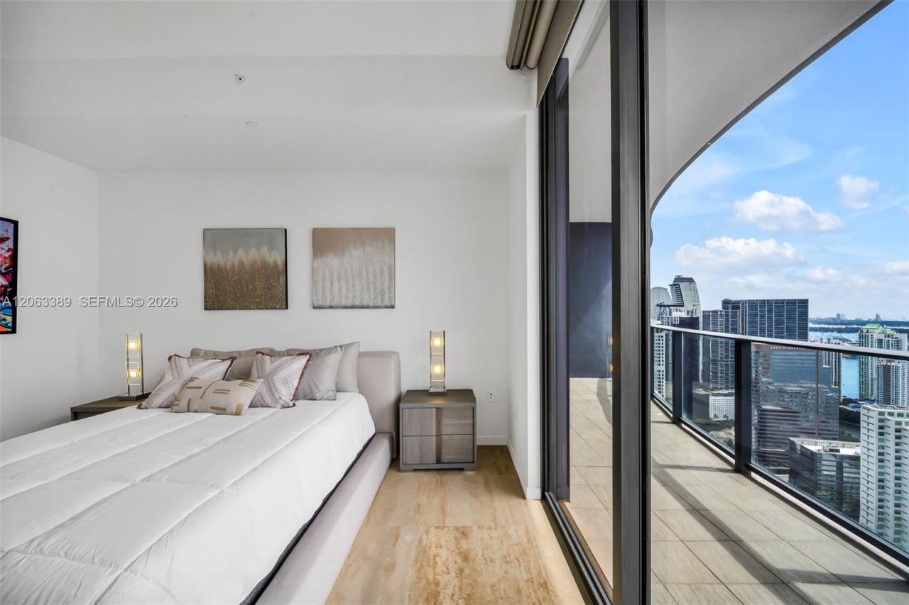 1000 Brickell Plz, Unit PH5503, Miami, FL 33131 Photo