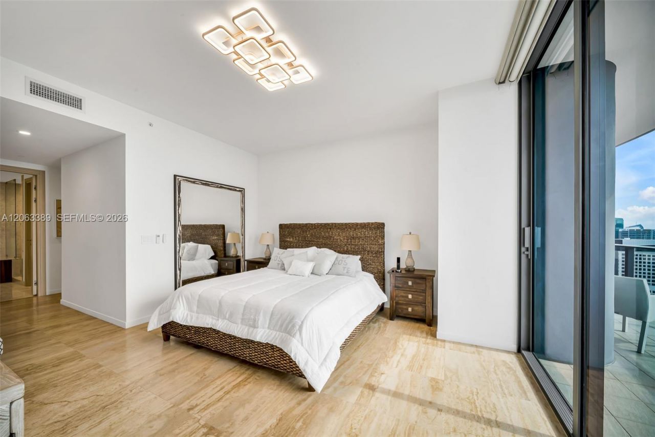 1000 Brickell Plz, Unit PH5503, Miami, FL 33131 Photo