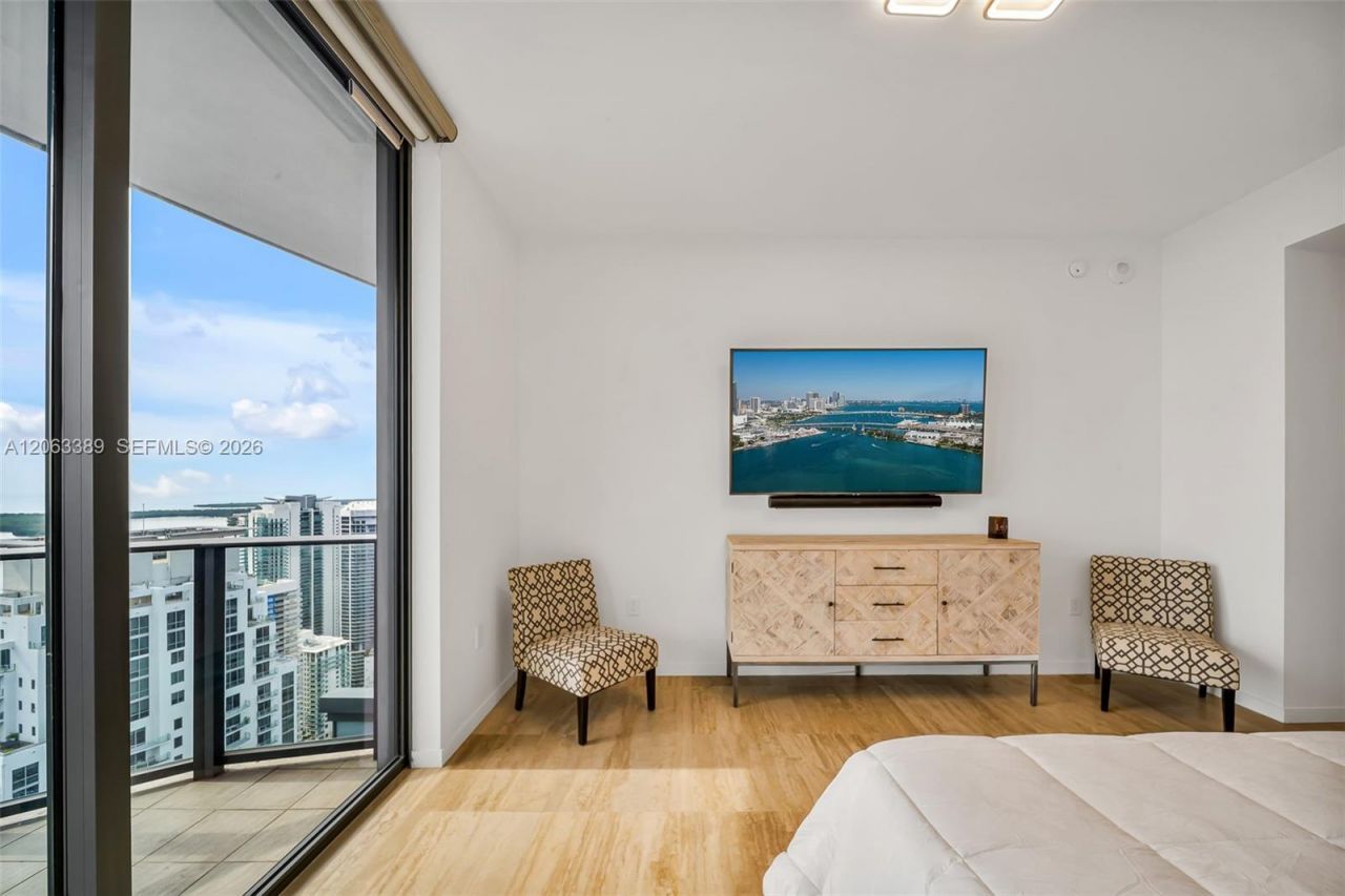 1000 Brickell Plz, Unit PH5503, Miami, FL 33131 Photo