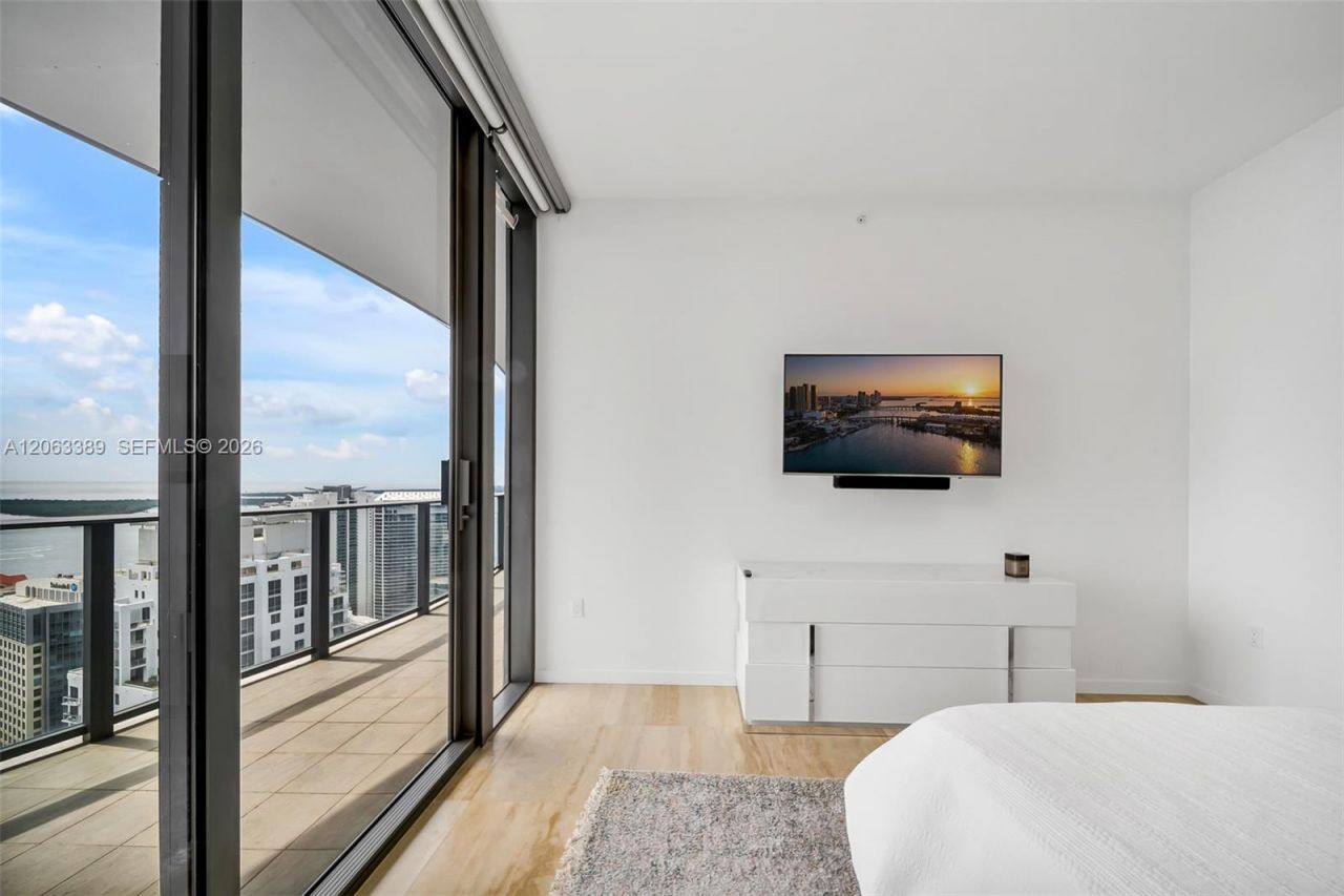 1000 Brickell Plz, Unit PH5503, Miami, FL 33131 Photo