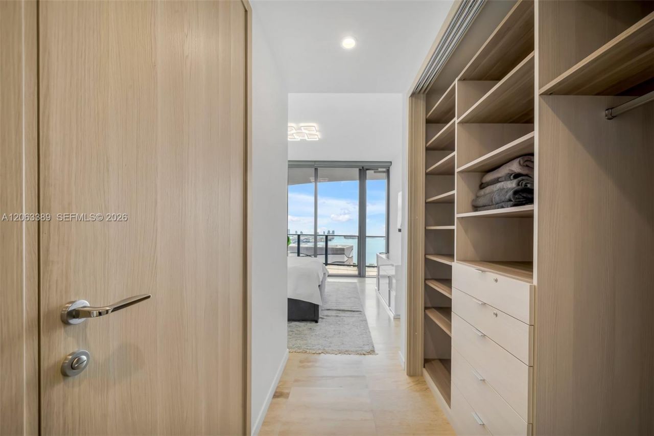 1000 Brickell Plz, Unit PH5503, Miami, FL 33131 Photo