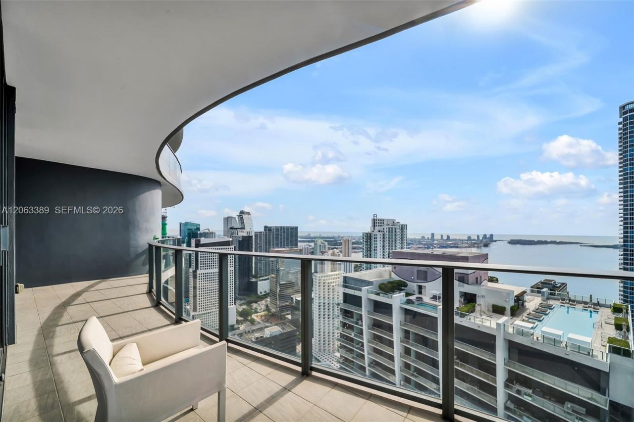 1000 Brickell Plz, Unit PH5503, Miami, FL 33131 Photo