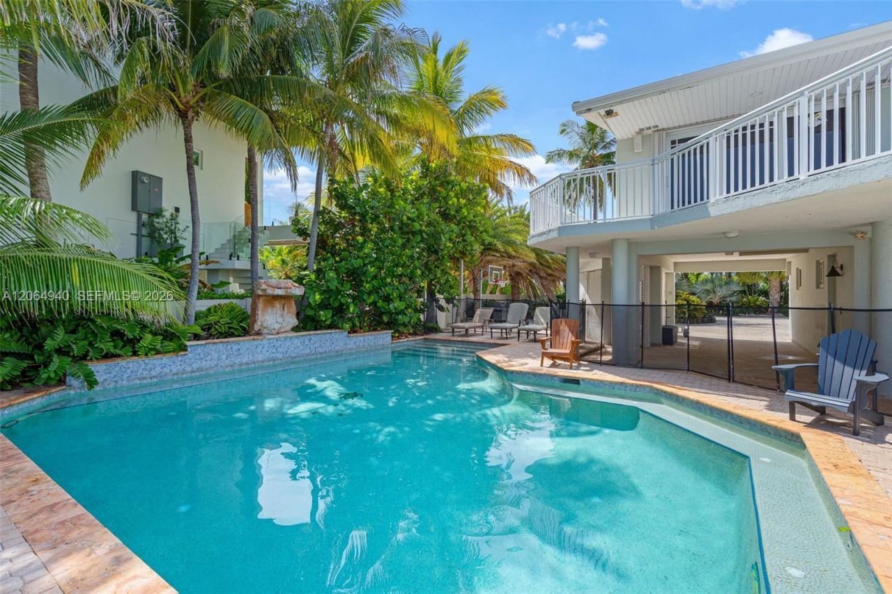 74049 Overseas Hwy, Islamorada, FL 33036 Photo