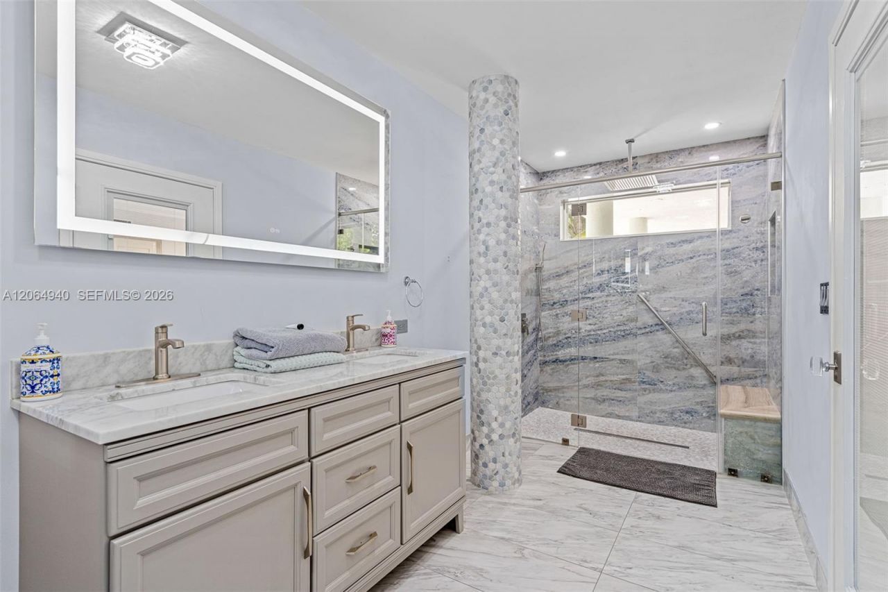 74049 Overseas Hwy, Islamorada, FL 33036 Photo