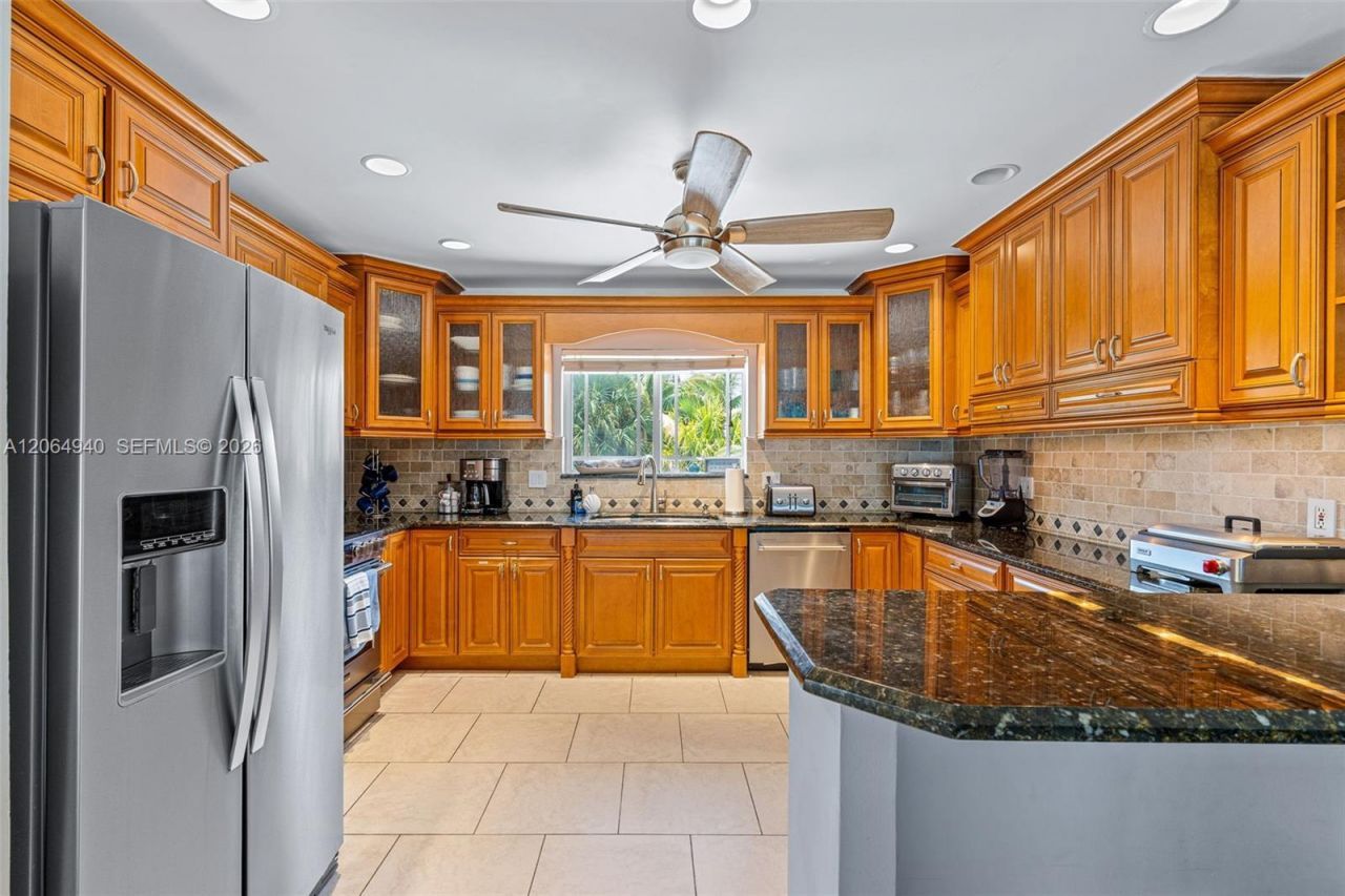 74049 Overseas Hwy, Islamorada, FL 33036 Photo