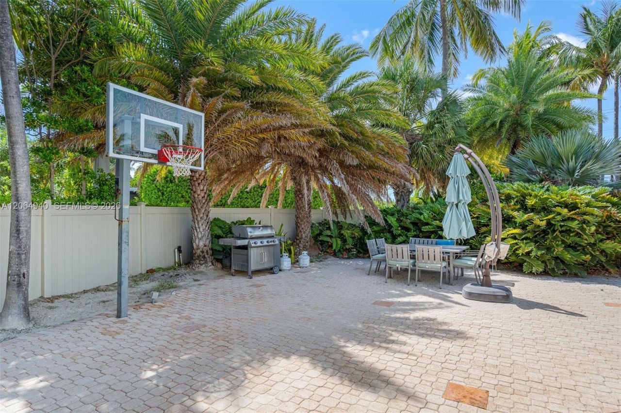 74049 Overseas Hwy, Islamorada, FL 33036 Photo