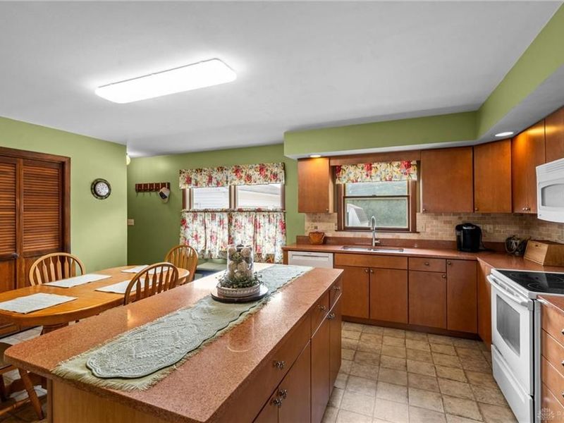 303 Nation Avenue, Eaton, OH 45320 Photo 8