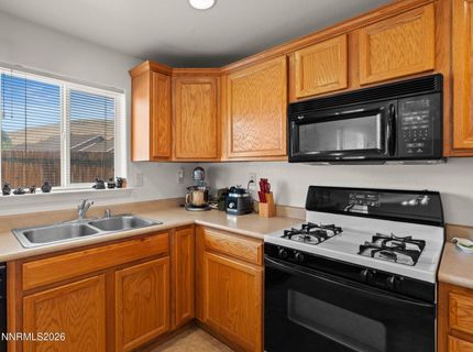 244 Walker Street, Gardnerville, NV 89410 Photo