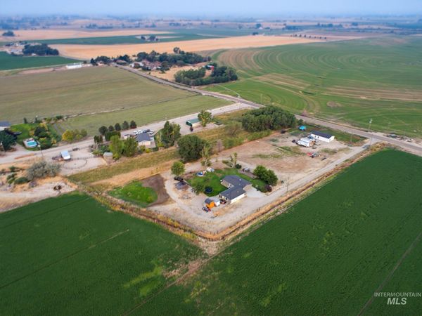 21568/21566 Market Rd, Parma, ID 83660