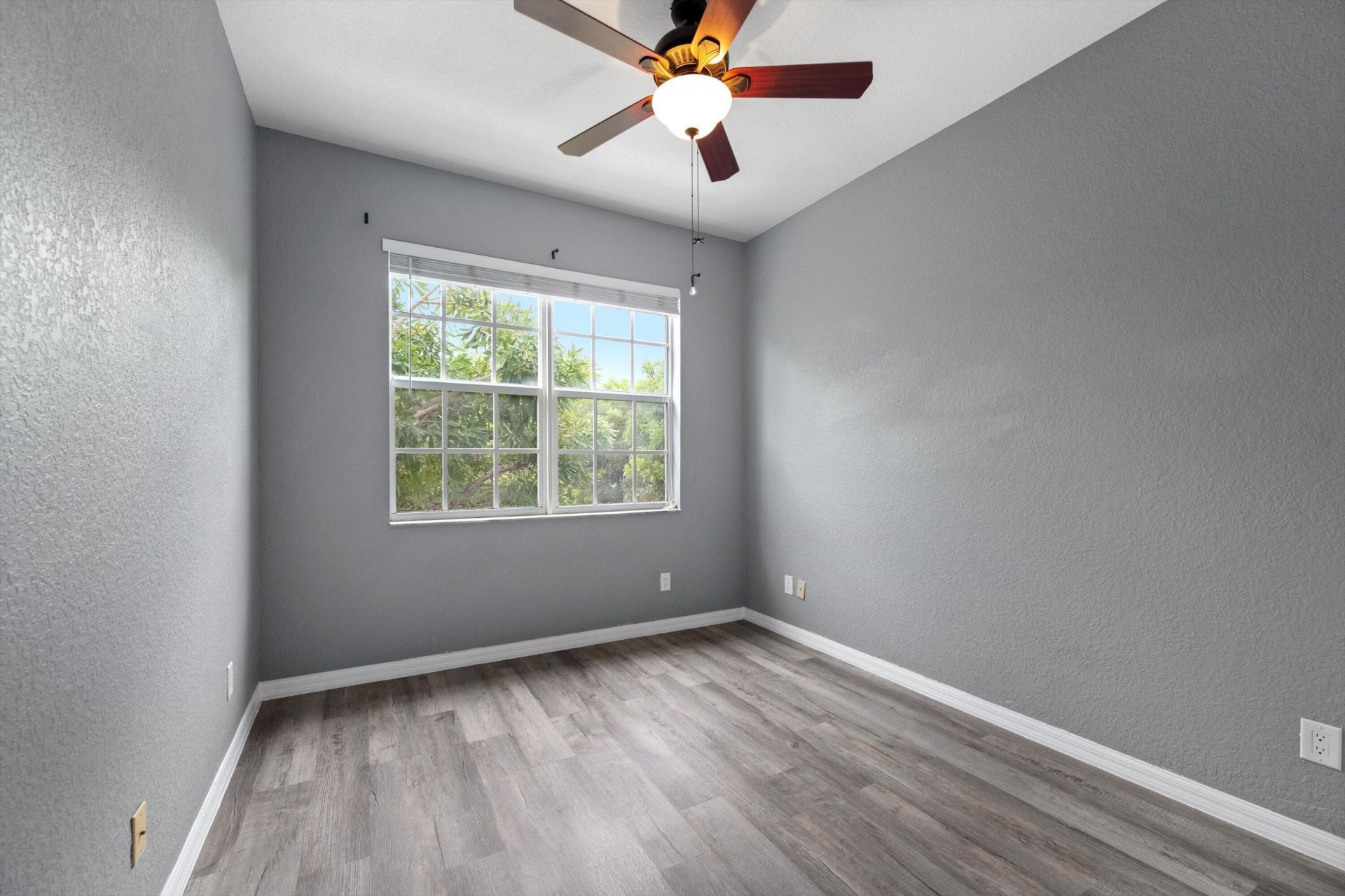 902 S Federal Highway, Lake Worth Beach, FL 33460 Photo