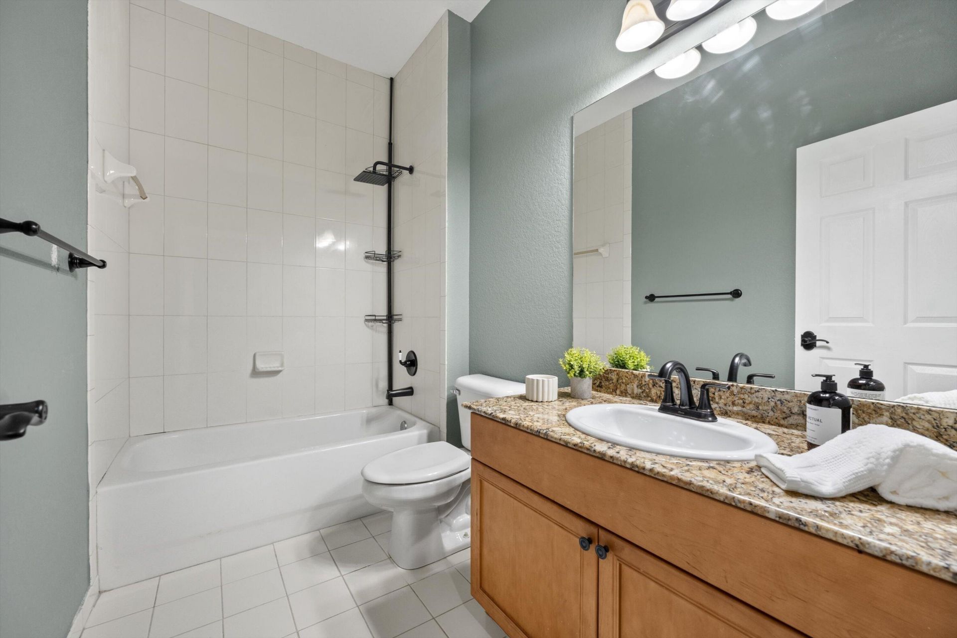 902 S Federal Highway, Lake Worth Beach, FL 33460 Photo