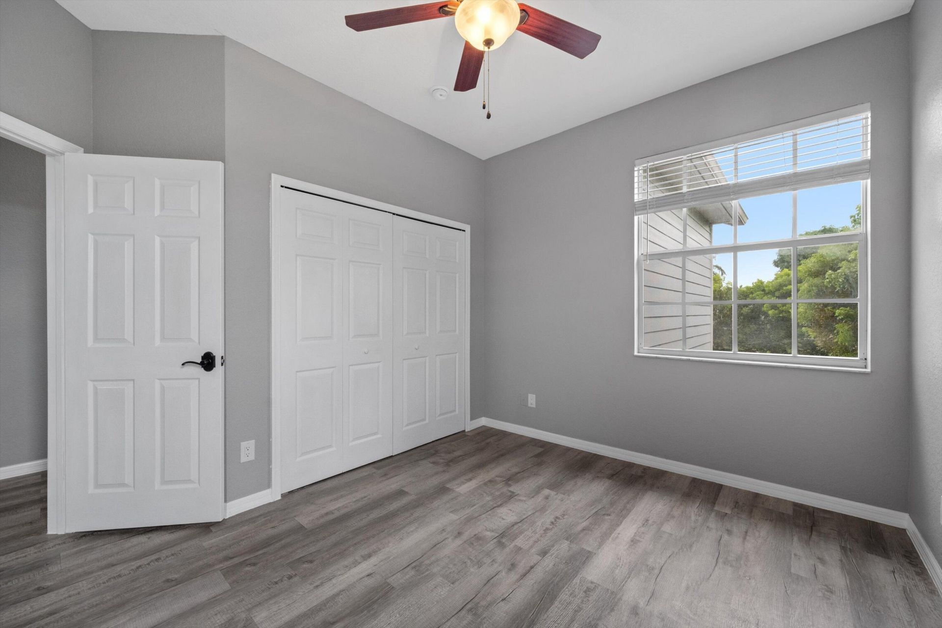 902 S Federal Highway, Lake Worth Beach, FL 33460 Photo