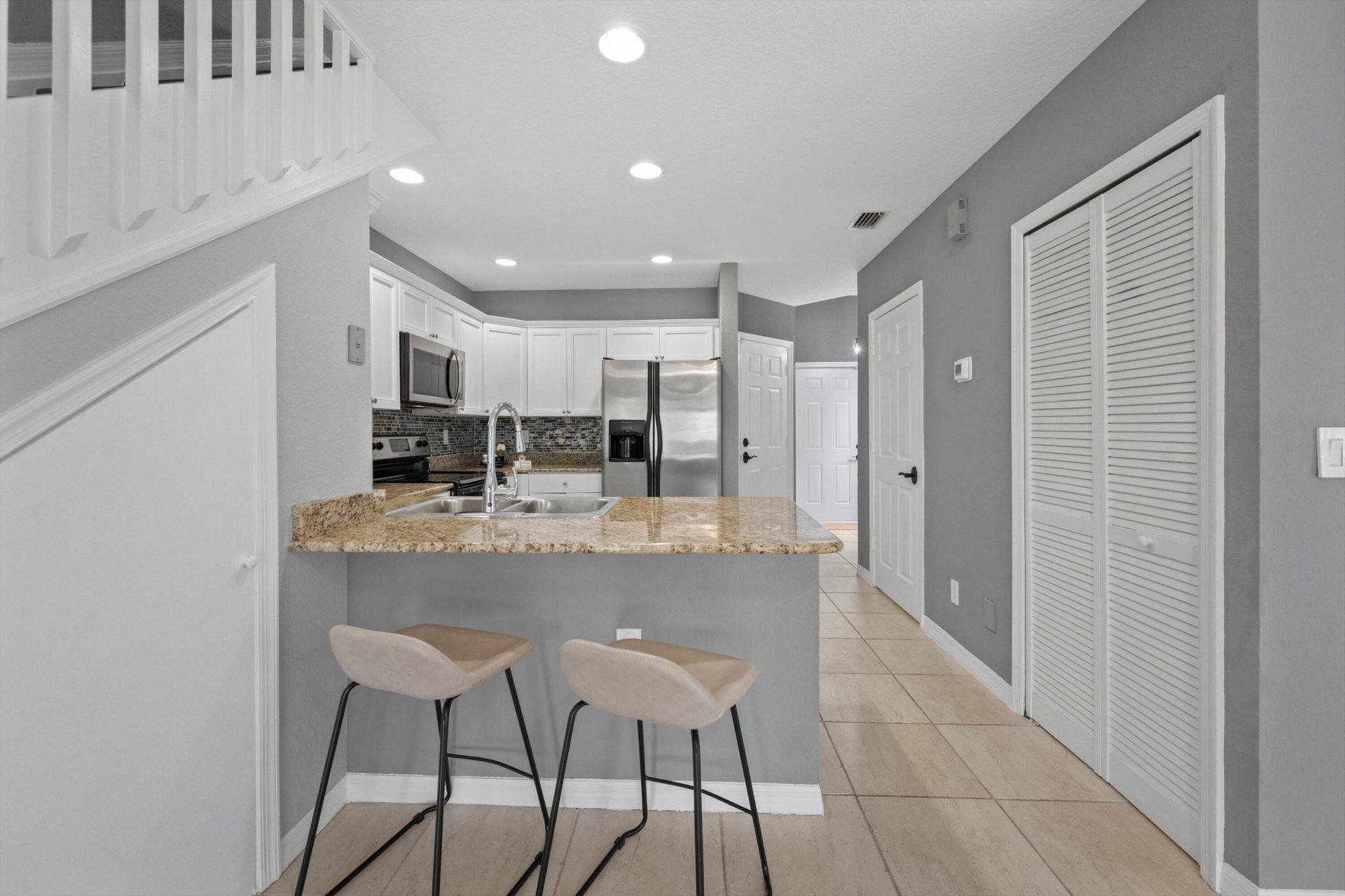 902 S Federal Highway, Lake Worth Beach, FL 33460 Photo