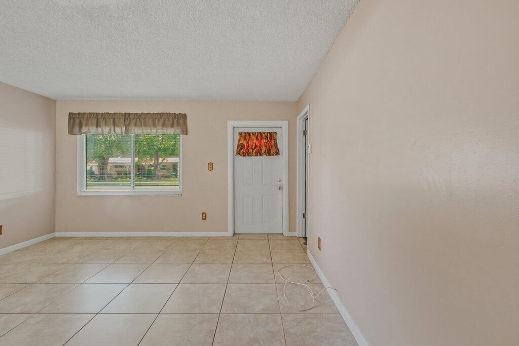 2907 Sherwood Lane, Fort Pierce, FL 34982 Photo