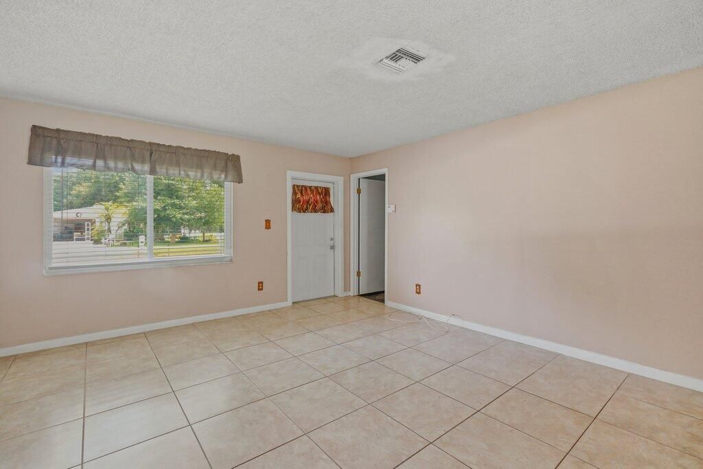 2907 Sherwood Lane, Fort Pierce, FL 34982 Photo
