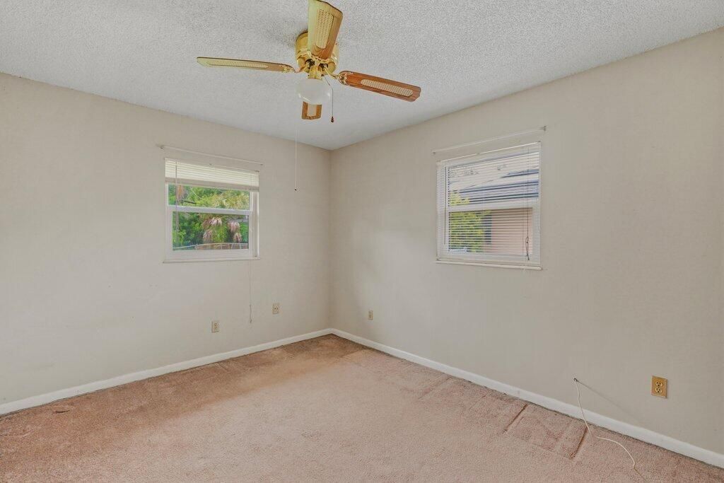 2907 Sherwood Lane, Fort Pierce, FL 34982 Photo