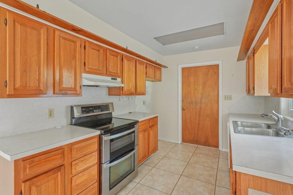 2907 Sherwood Lane, Fort Pierce, FL 34982 Photo