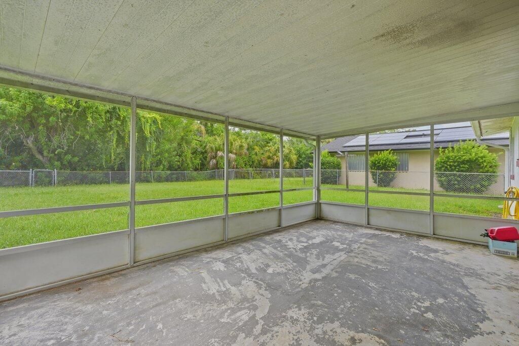 2907 Sherwood Lane, Fort Pierce, FL 34982 Photo