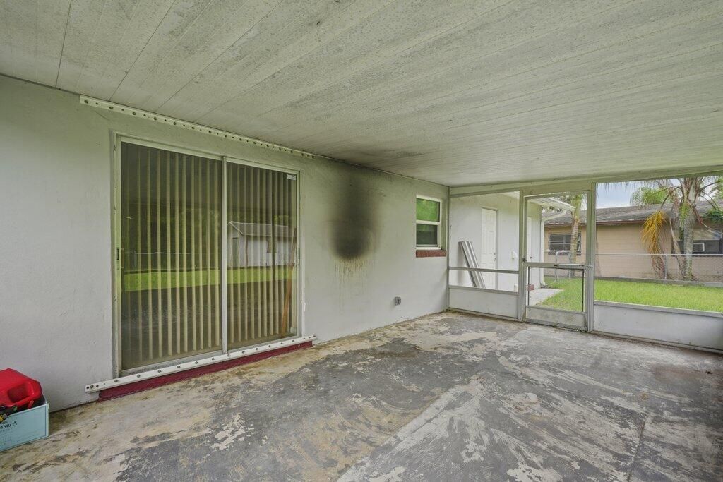 2907 Sherwood Lane, Fort Pierce, FL 34982 Photo