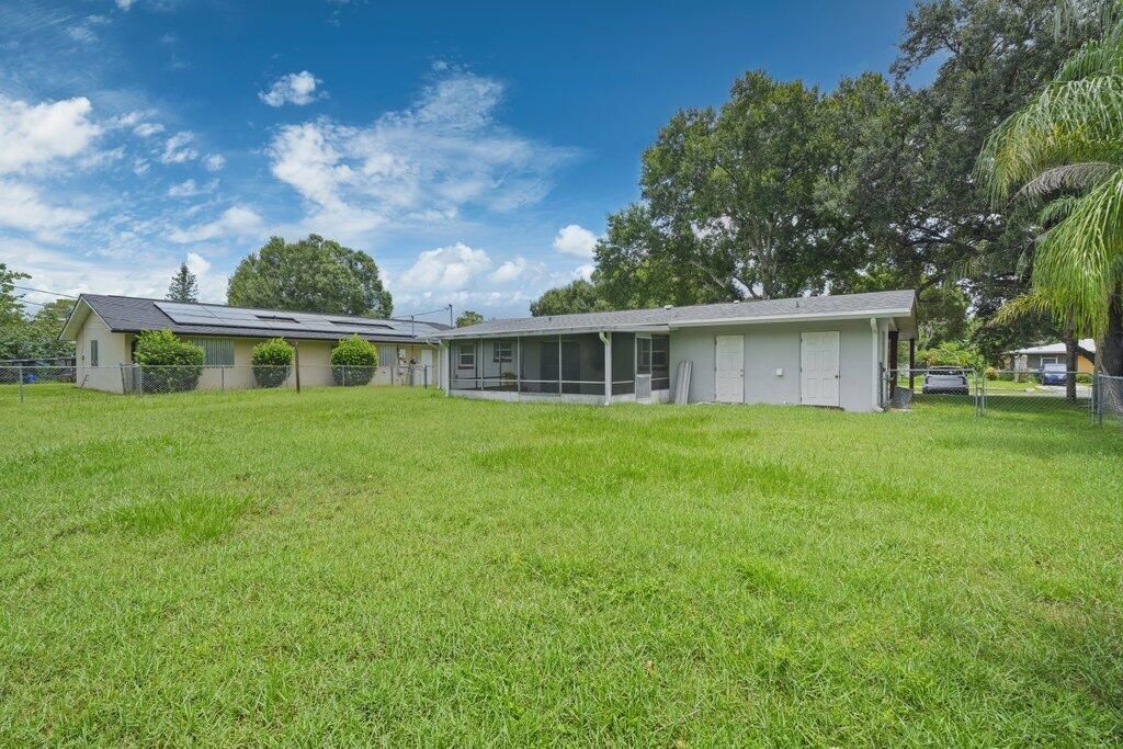 2907 Sherwood Lane, Fort Pierce, FL 34982 Photo