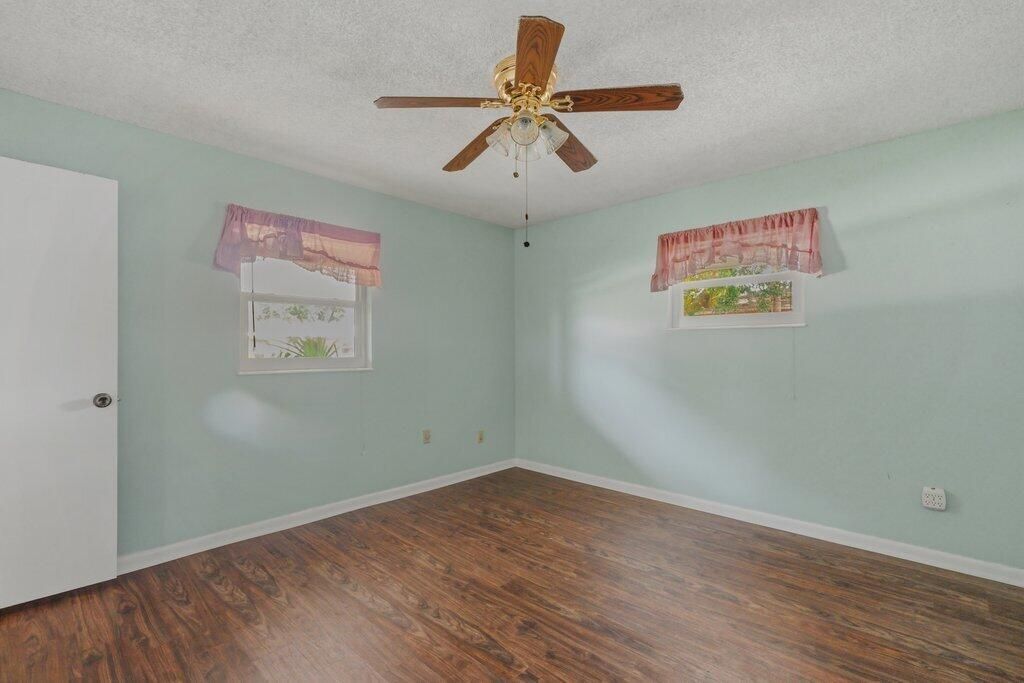 2907 Sherwood Lane, Fort Pierce, FL 34982 Photo