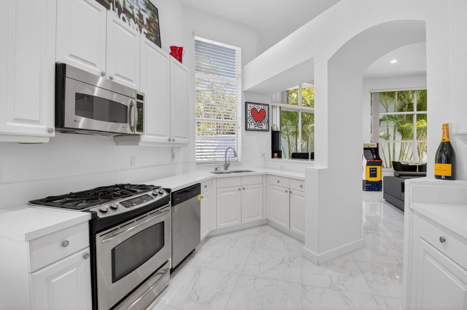 6439 NW 43rd Terrace, Boca Raton, FL 33496 Photo