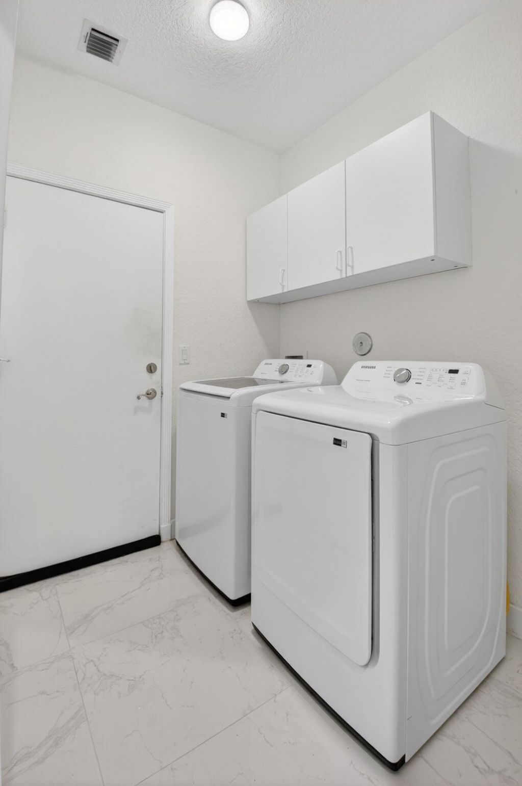 6439 NW 43rd Terrace, Boca Raton, FL 33496 Photo