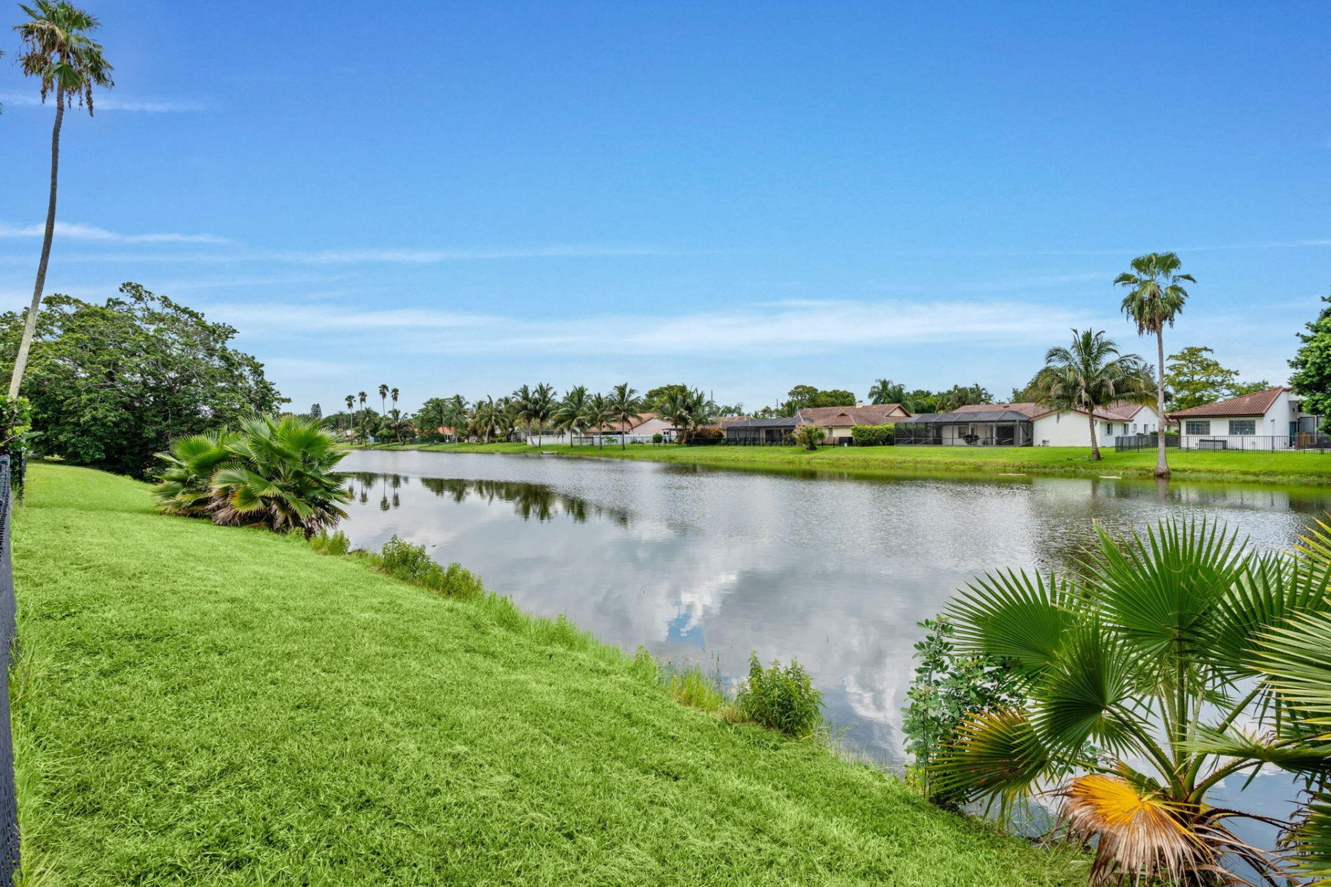 8560 NW 2nd Street, Coral Springs, FL 33071 Photo