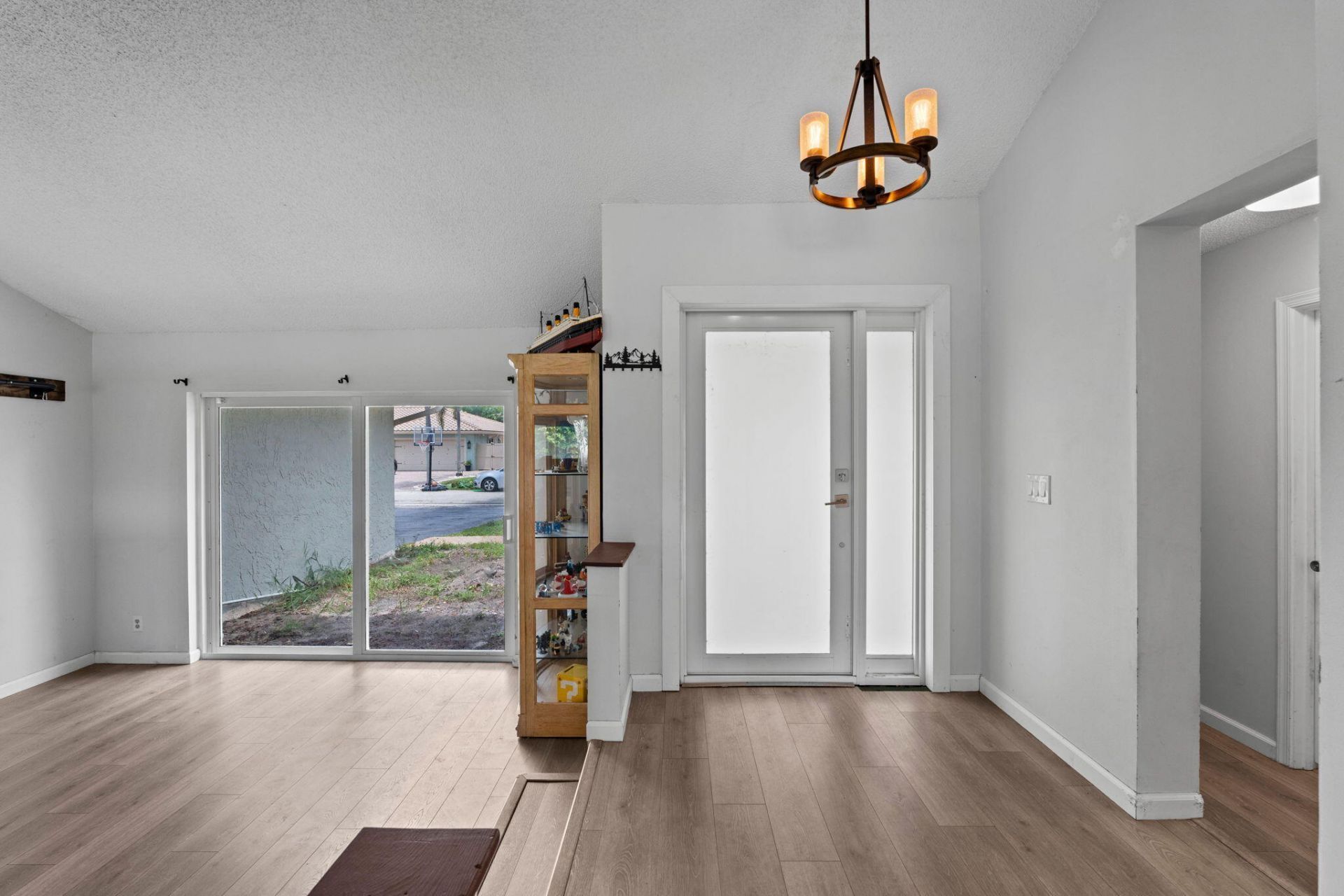 8560 NW 2nd Street, Coral Springs, FL 33071 Photo