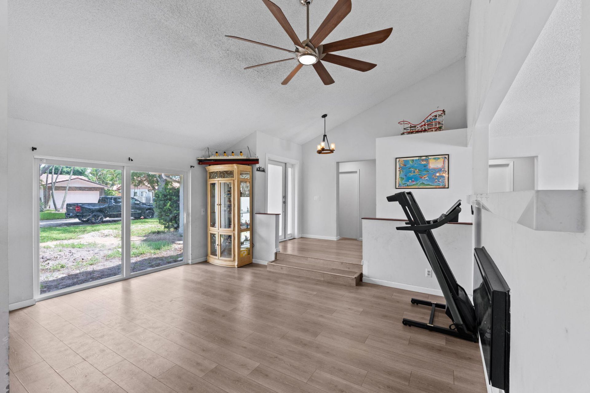 8560 NW 2nd Street, Coral Springs, FL 33071 Photo