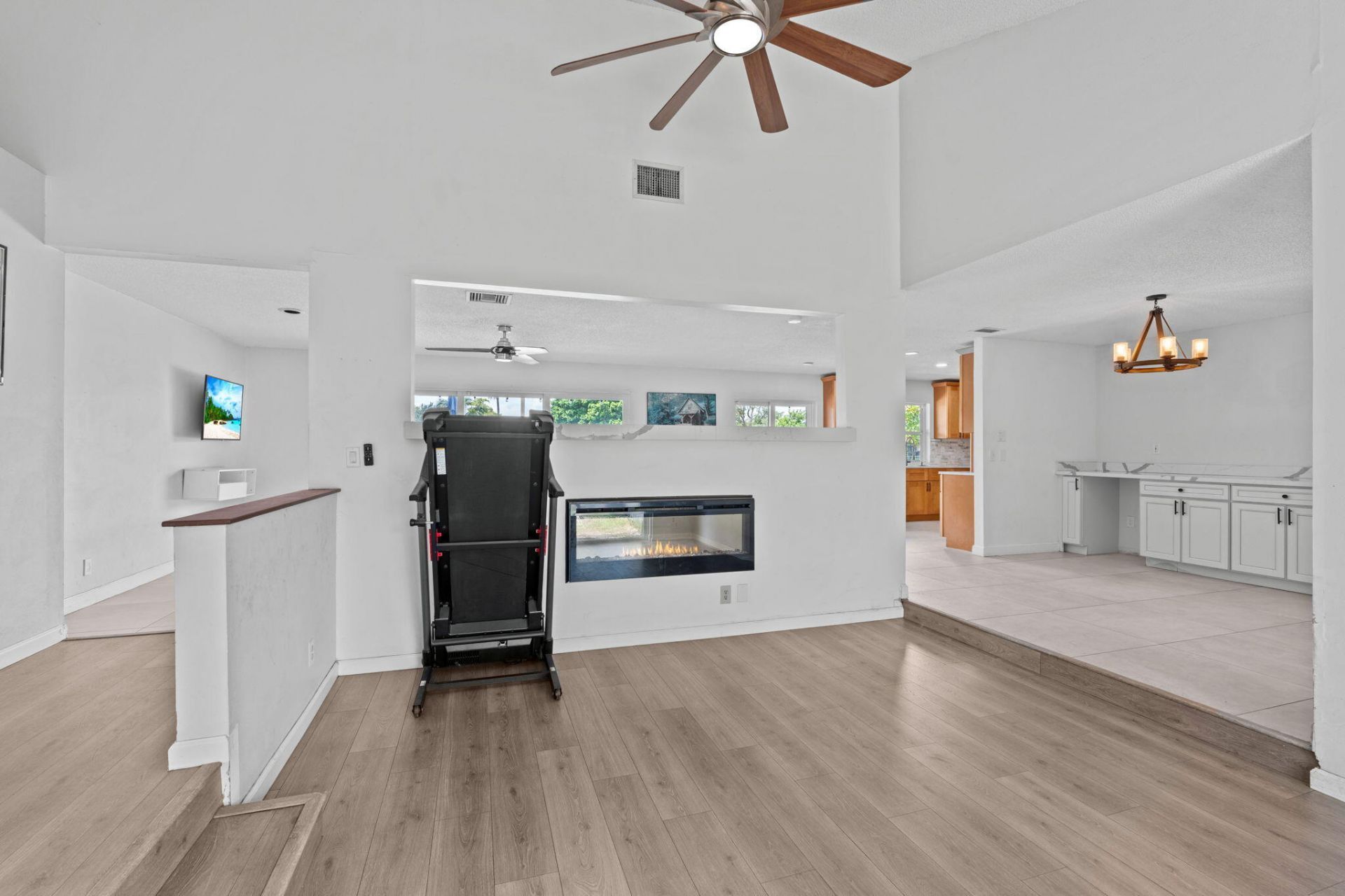8560 NW 2nd Street, Coral Springs, FL 33071 Photo