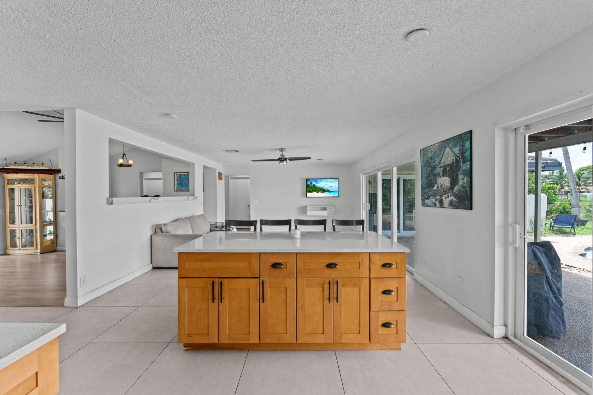 8560 NW 2nd Street, Coral Springs, FL 33071 Photo