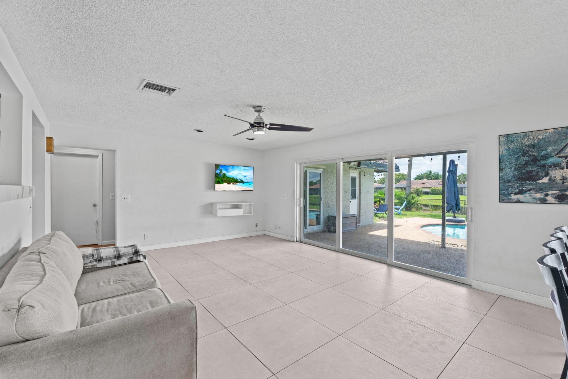8560 NW 2nd Street, Coral Springs, FL 33071 Photo