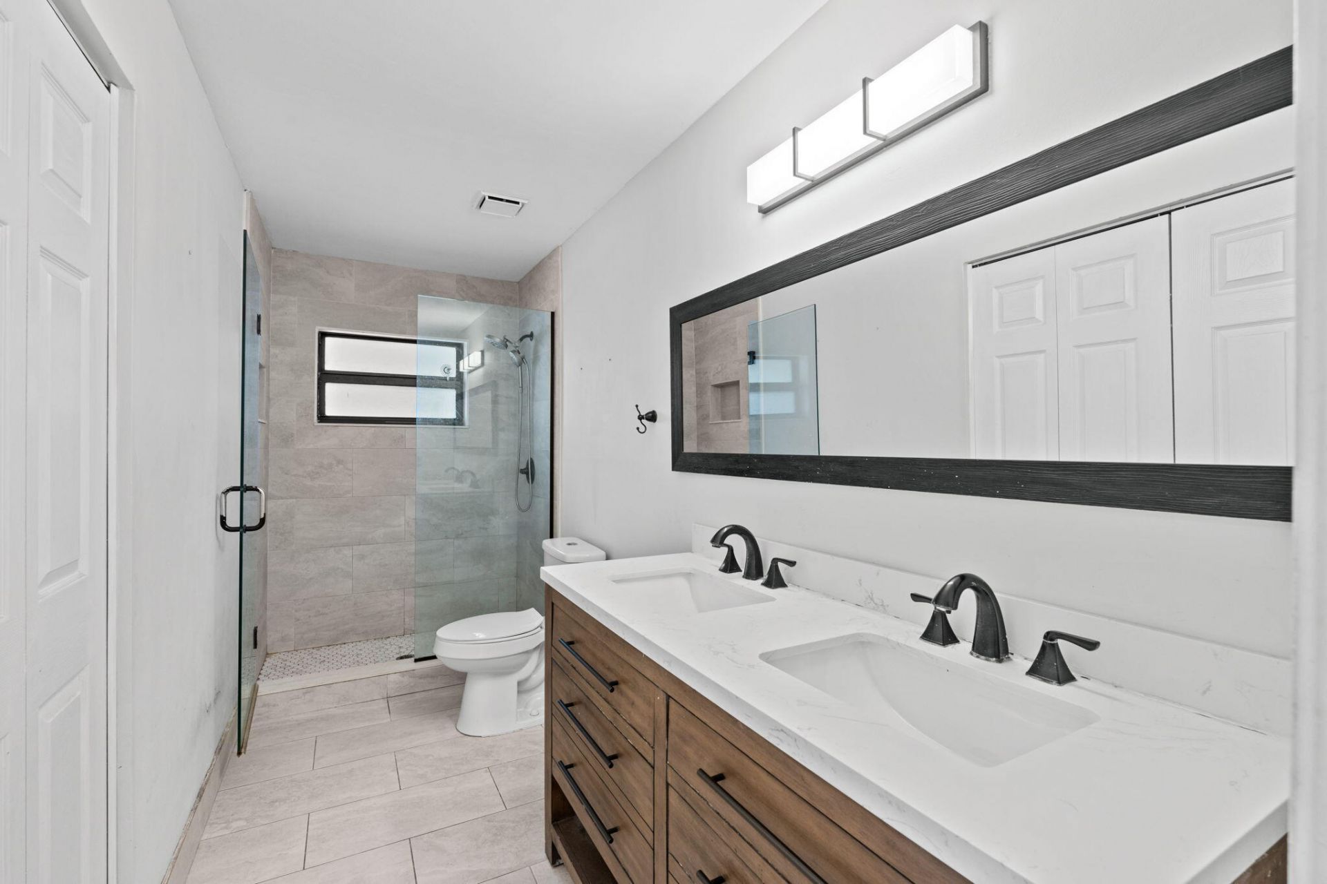 8560 NW 2nd Street, Coral Springs, FL 33071 Photo