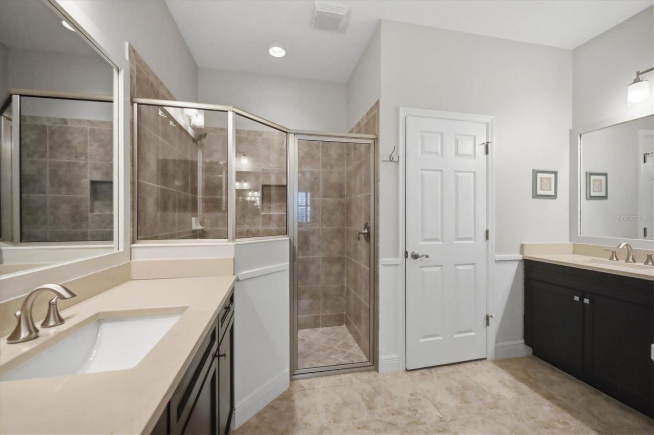 2905 Trustee Avenue, Sarasota, FL 34243 Photo