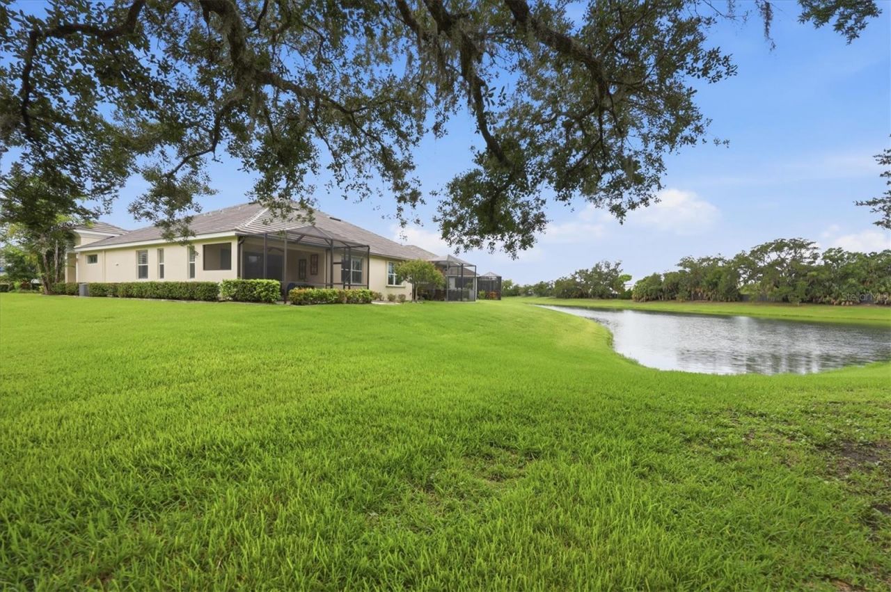 2905 Trustee Avenue, Sarasota, FL 34243 Photo