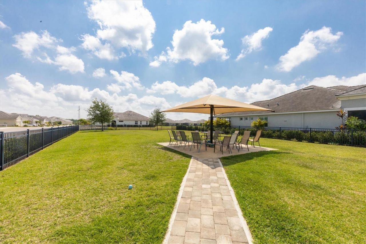2905 Trustee Avenue, Sarasota, FL 34243 Photo