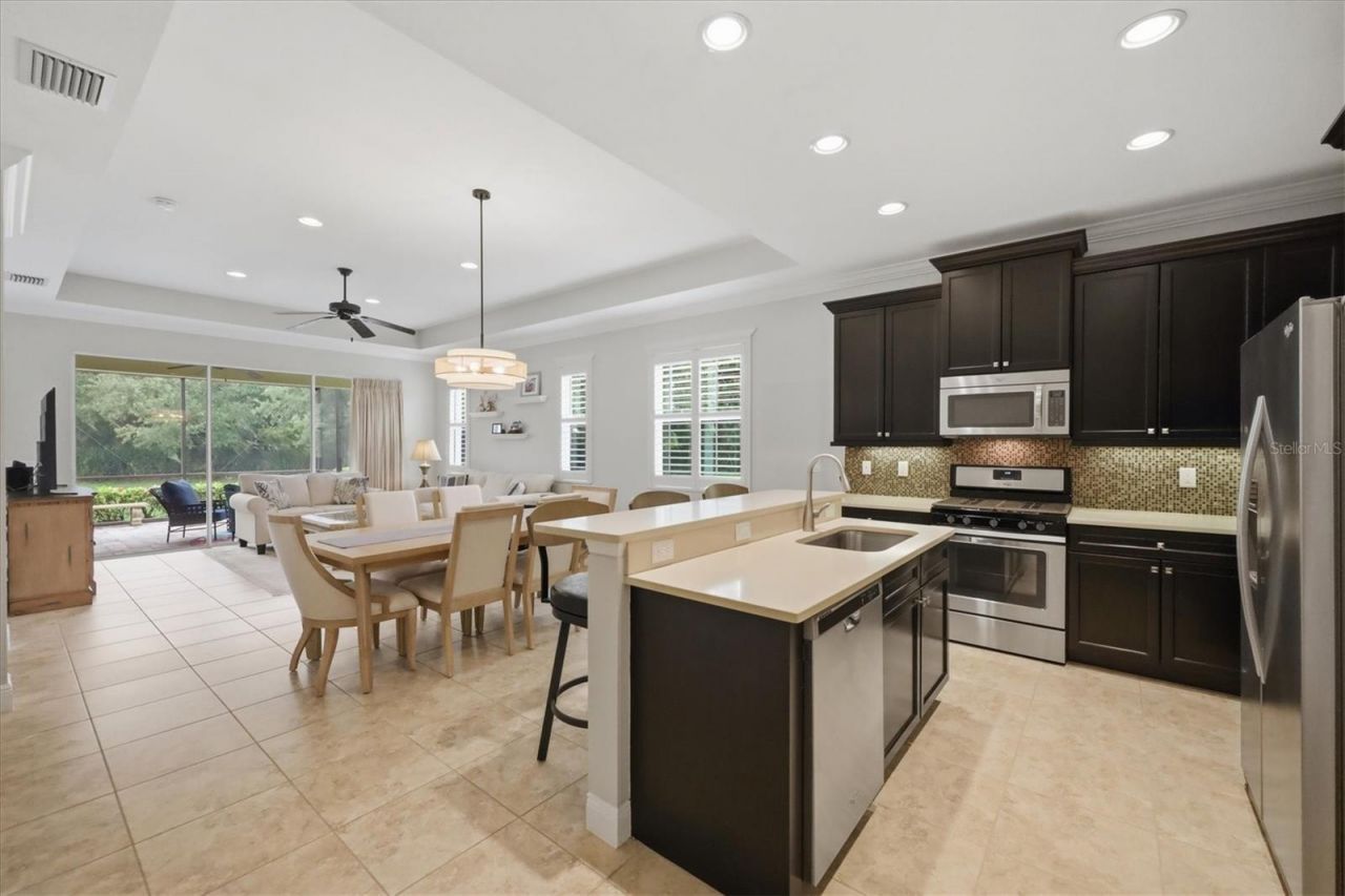 2905 Trustee Avenue, Sarasota, FL 34243 Photo