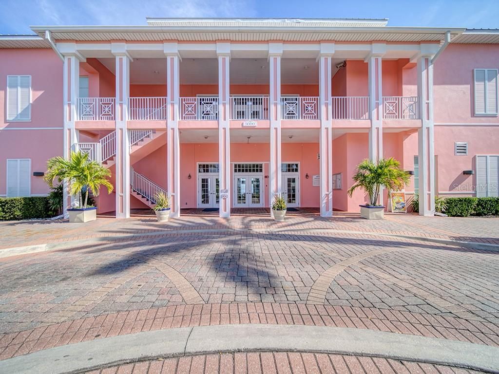 4728 Beach Drive Se, Unit B, Saint Petersburg, FL 33705 Photo