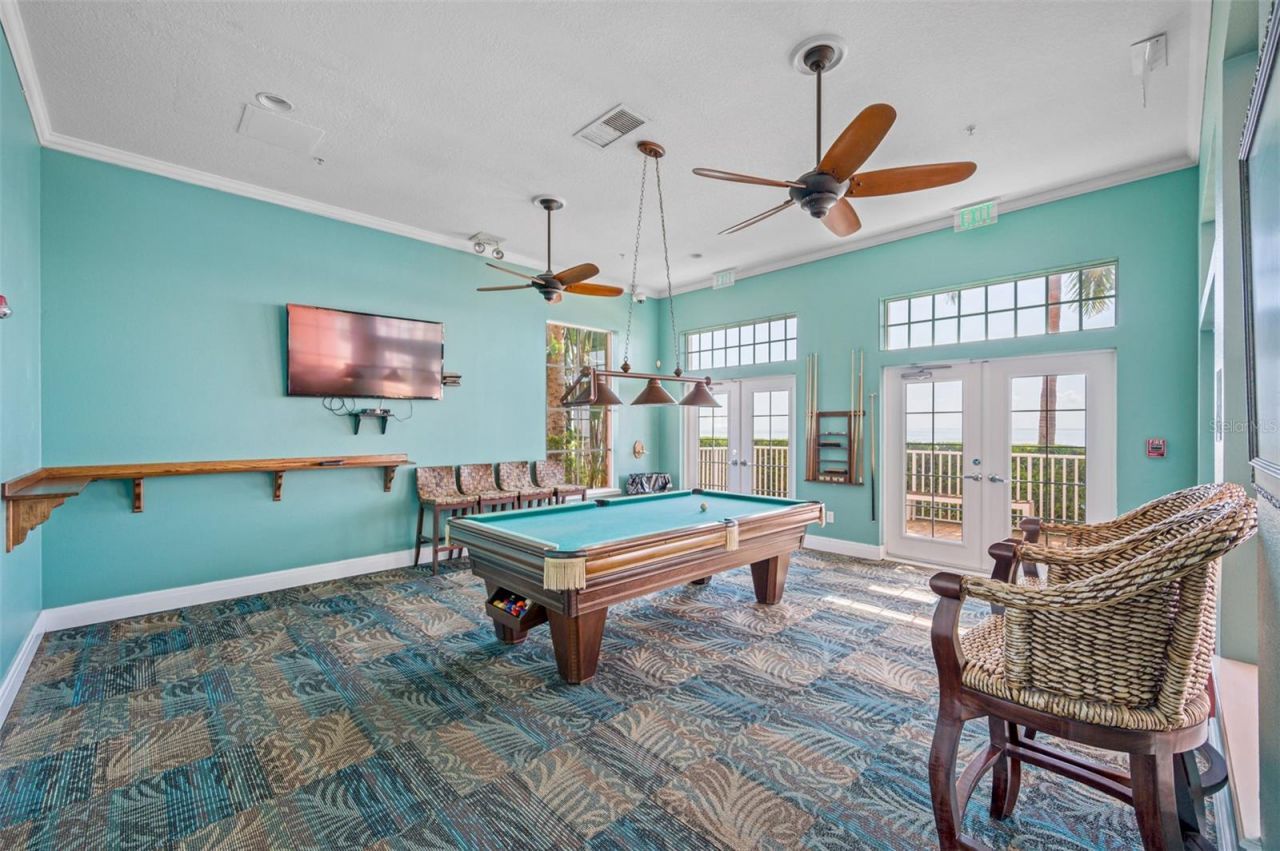 4728 Beach Drive Se, Unit B, Saint Petersburg, FL 33705 Photo