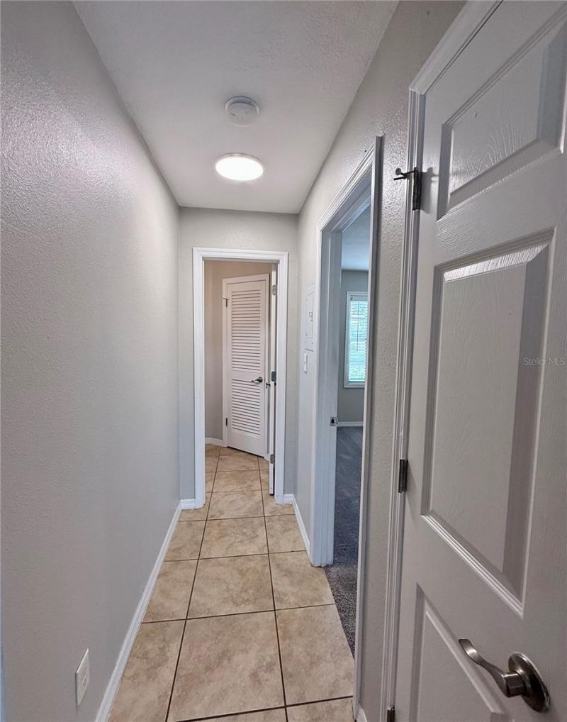 4728 Beach Drive Se, Unit B, Saint Petersburg, FL 33705 Photo