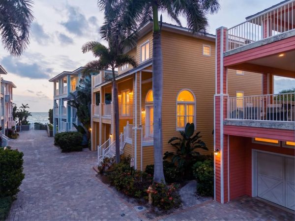 2718 GULF BOULEVARD , Unit 2, INDIAN ROCKS BEACH, FL 33785