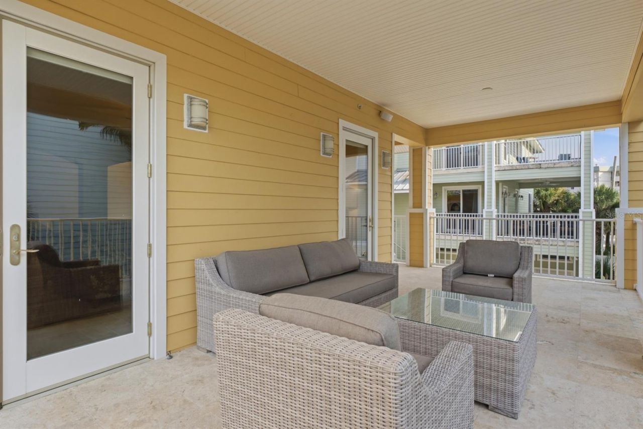 2718 Gulf Boulevard, Unit 2, Indian Rocks Beach, FL 33785 Photo