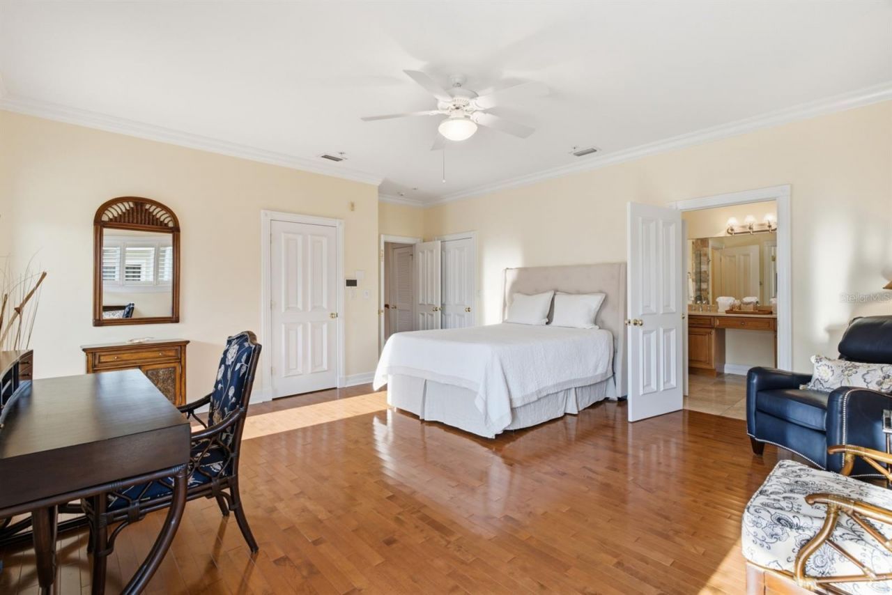 2718 Gulf Boulevard, Unit 2, Indian Rocks Beach, FL 33785 Photo