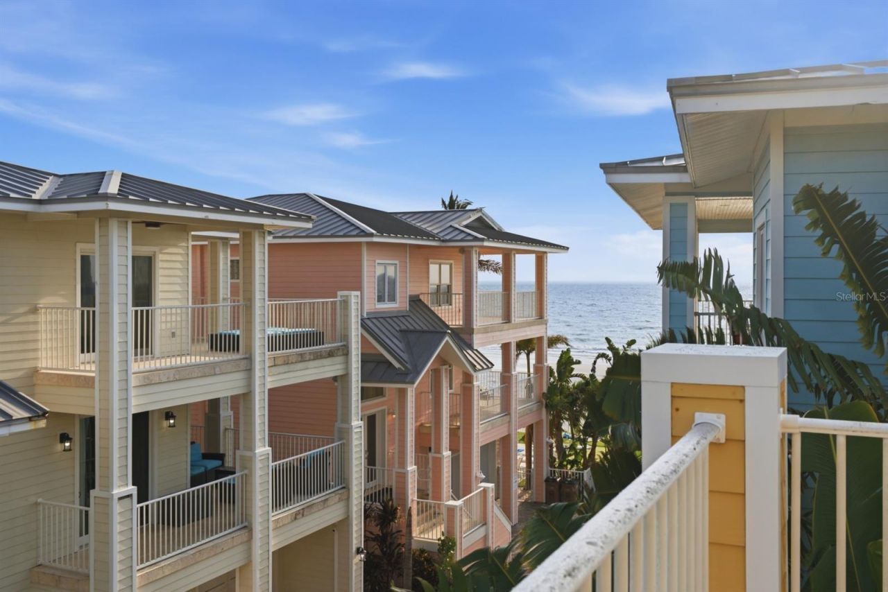 2718 Gulf Boulevard, Unit 2, Indian Rocks Beach, FL 33785 Photo