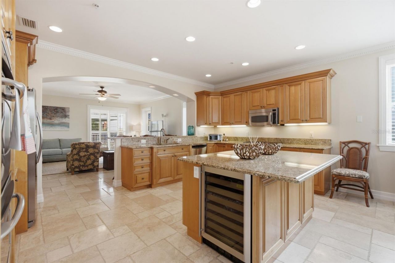 2718 Gulf Boulevard, Unit 2, Indian Rocks Beach, FL 33785 Photo