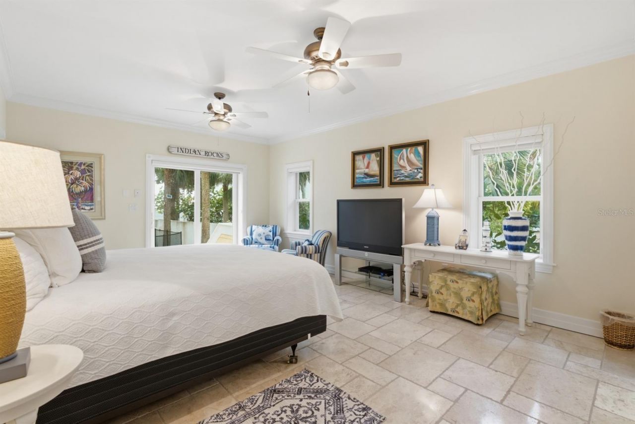 2718 Gulf Boulevard, Unit 2, Indian Rocks Beach, FL 33785 Photo