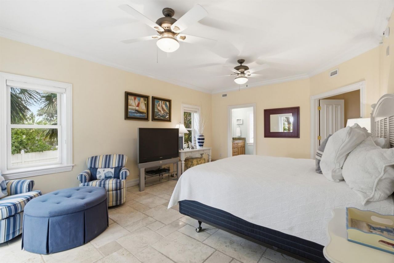 2718 Gulf Boulevard, Unit 2, Indian Rocks Beach, FL 33785 Photo
