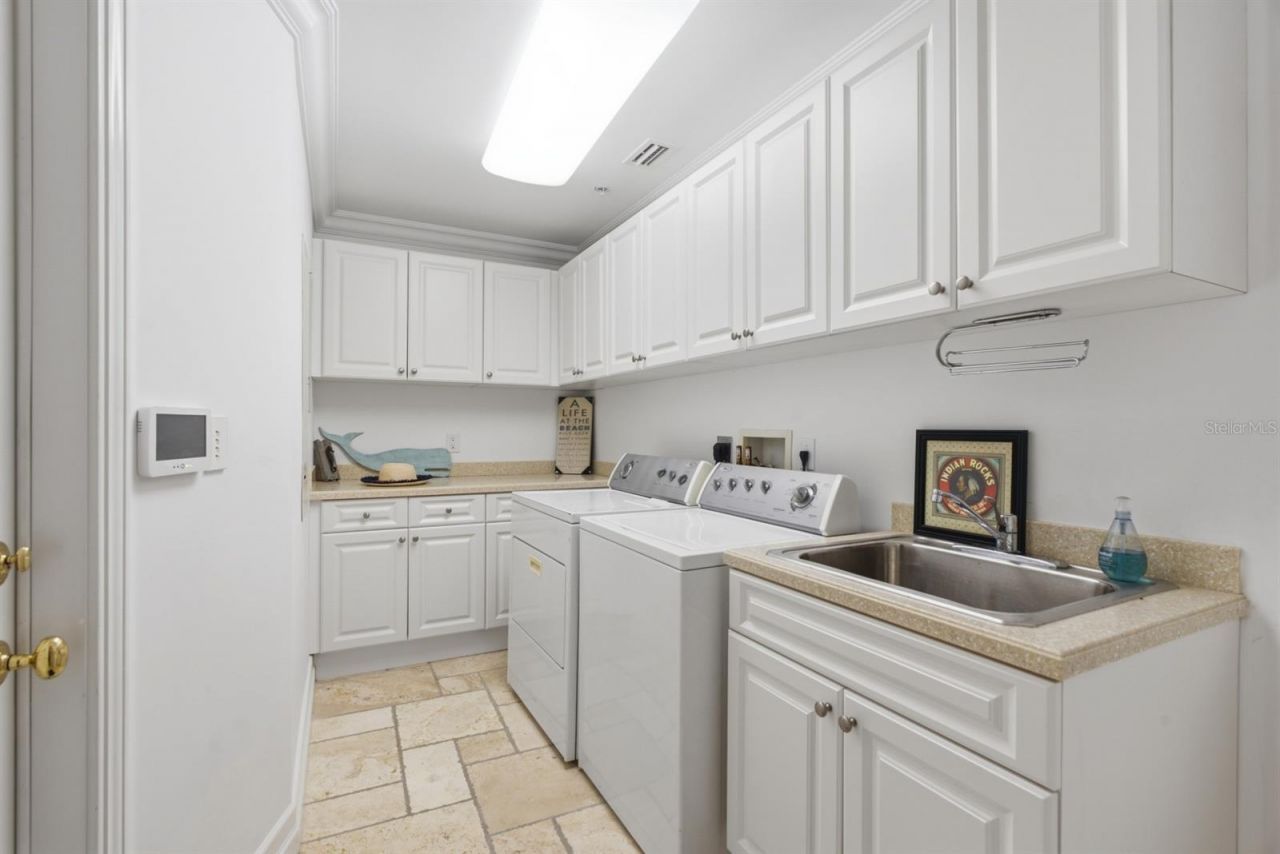2718 Gulf Boulevard, Unit 2, Indian Rocks Beach, FL 33785 Photo