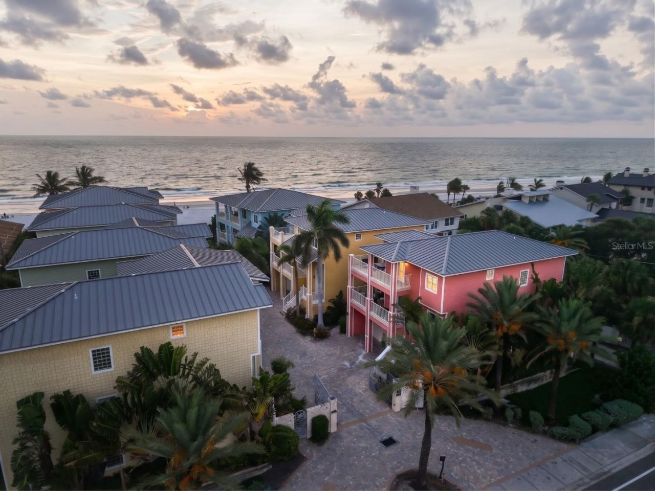 2718 Gulf Boulevard, Unit 2, Indian Rocks Beach, FL 33785 Photo